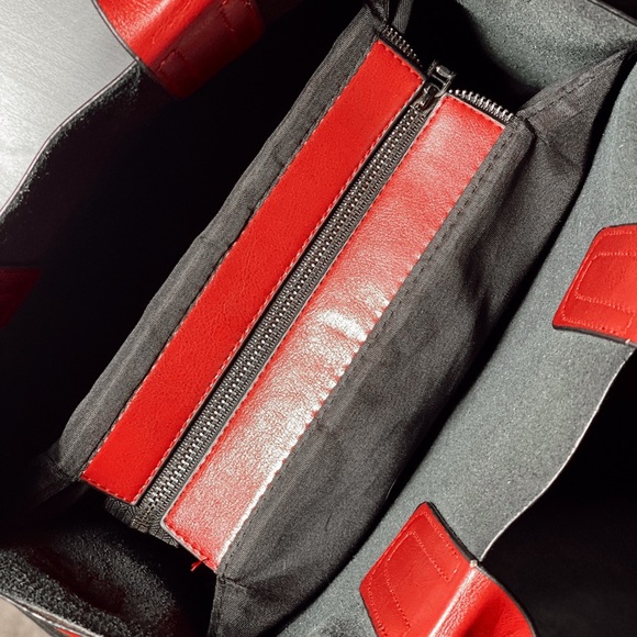 Red Tote Bag PU Leather with Shoulder Strap - Picture 6 of 9